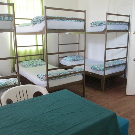 Lighthouse Farm Backpackers Lodge เคปทาวน์ ภายนอก รูปภาพ